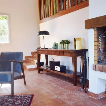 Vila Lovely Villa In Joyeuse With Private Swimming Pool